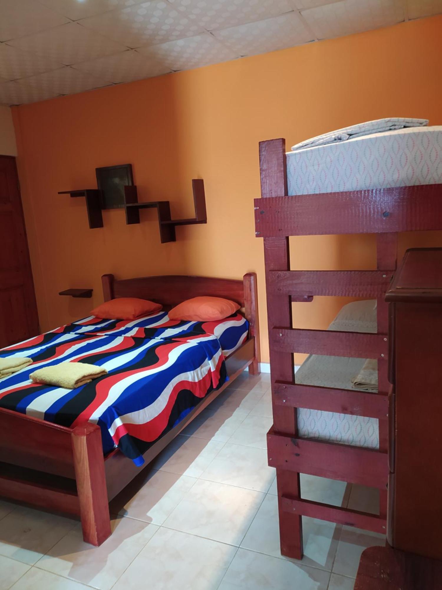 Sun Havens Apartments & Suites Bocas del Toro Exterior photo